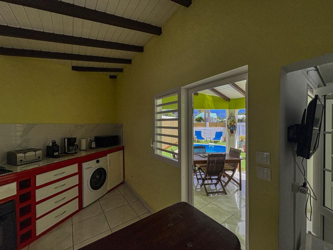 10.Location villa piscine Saint François Guadeloupe_Cuisine
